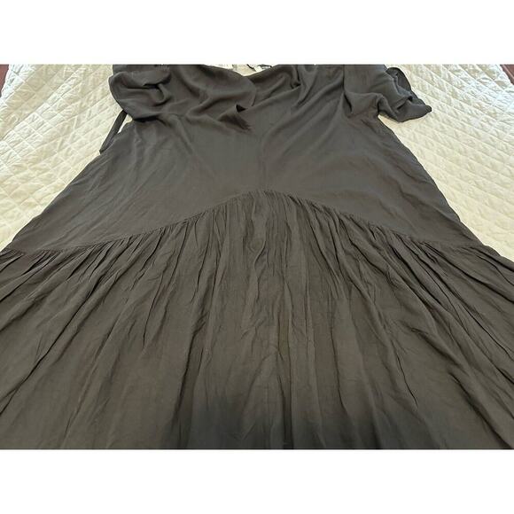 NWT Avenue Women Val Dress Short Button Tab Flutter Sleeve Size 22/24‎ Black - Picture 6 of 16